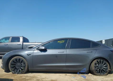 2018 Tesla Model 3 Long Range/Performance from USA, damaged, VIN 5YJ3E1EB6JF066344
